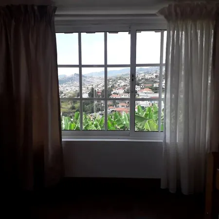 Апартаменты Madeira Panoramic Villa- Promocao 2 Ou 3 Semana Фуншал